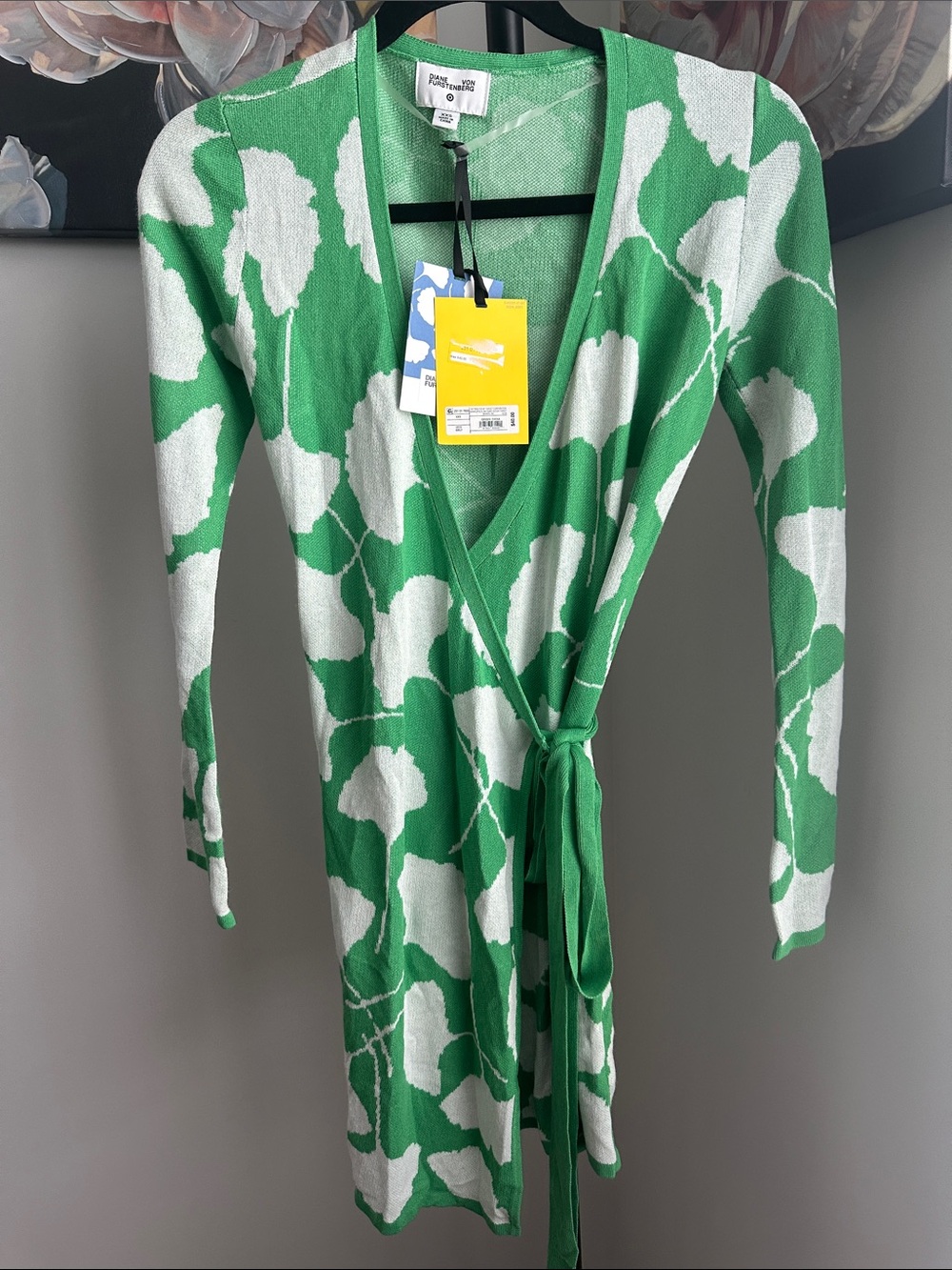 Diane Von Furstenberg XXS Green & White Ginko Leaf Wrap Sweater Top Dress